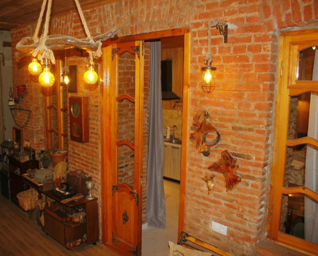 19Th Century Apartment Tbilisi ภายนอก รูปภาพ